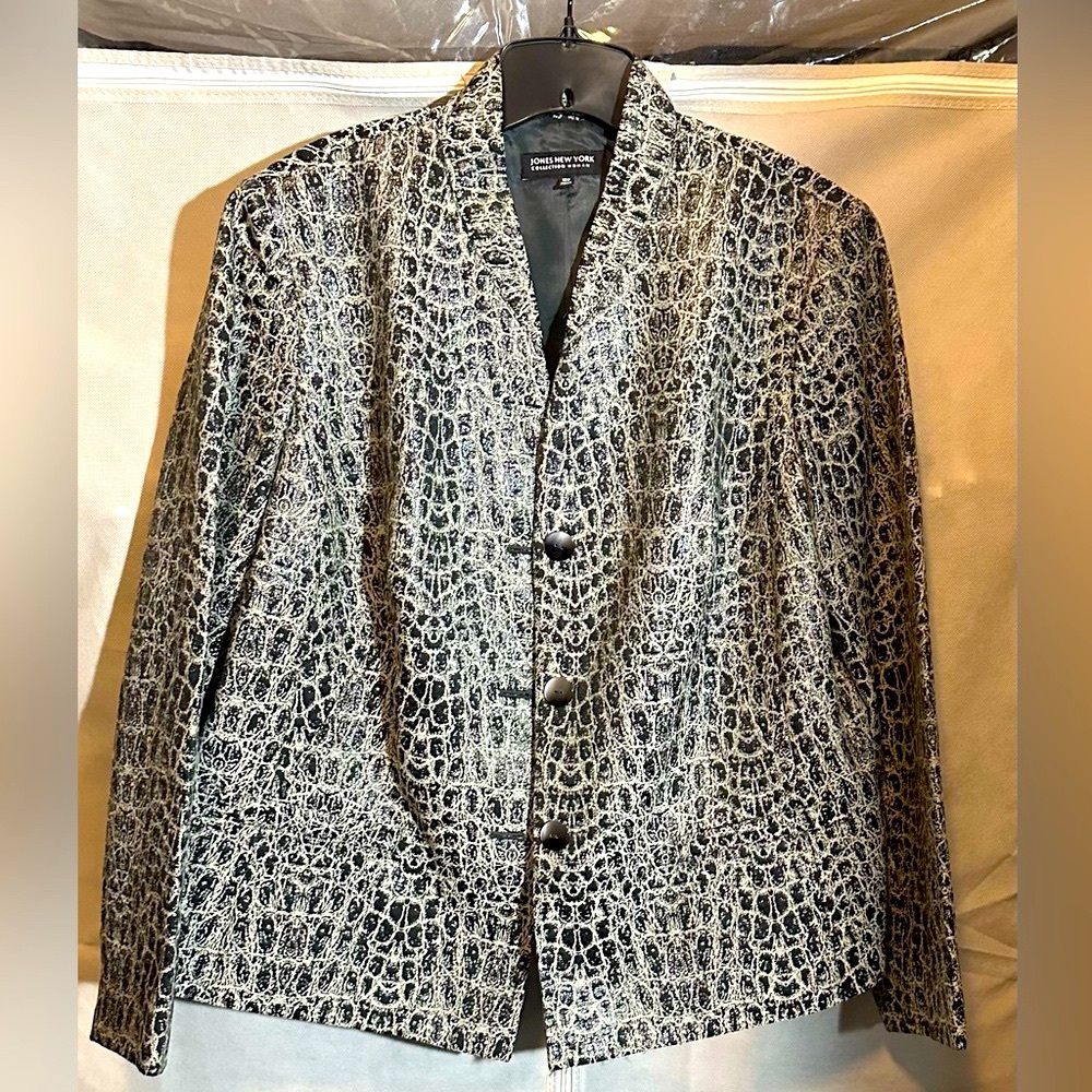 Jones New York Embossed Jacket